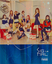 Lade das Bild in den Galerie-Viewer, TWICE - 4. Mini Album [SIGNAL] (C Version)
